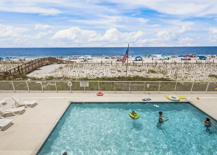 Tropical Winds 102 Holiday home *