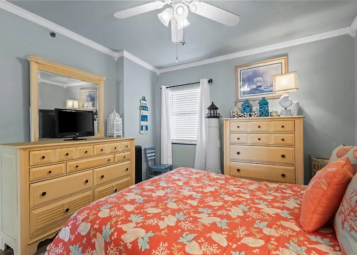 Tropical Winds 102 Holiday home *